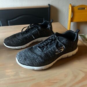 Sketchers “Lite Weight” Sneakers
